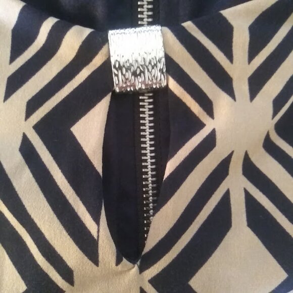 Enfocus women's size 6P beige and black diamond print dress - Picture 11 of 12